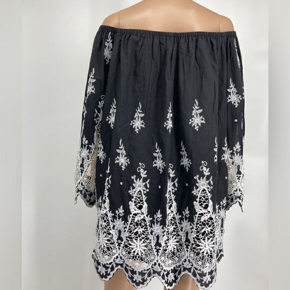 Cliche Off the Shoulder Floral Embroidered Lace Mini Dress Size M Black/White - Picture 4 of 8
